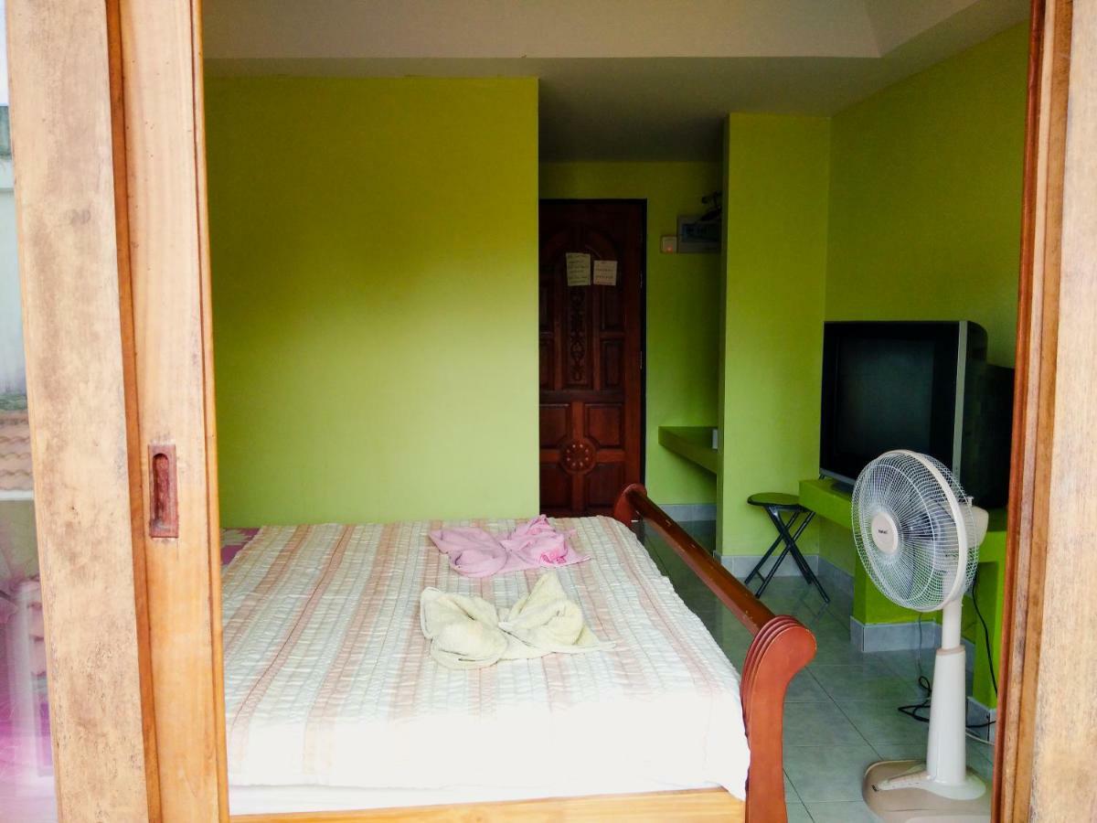 Pott Guesthouse Praia Chaweng Exterior foto